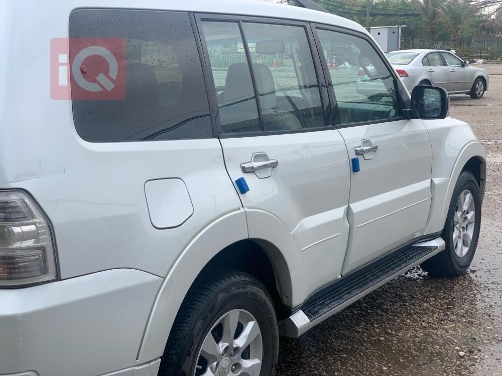 میتسوبیشی پاجیرۆ